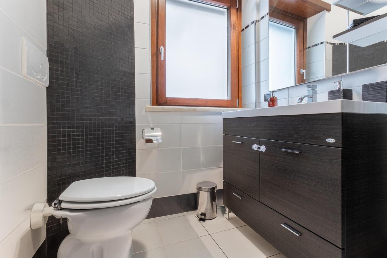 Naima Apartment San Pietro Rome Buitenkant foto